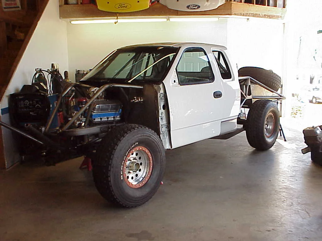 Prerunner Side View Newline Prerunners | race-deZert