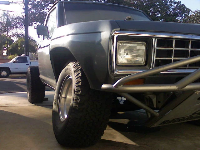1986 Ford Ranger Buildup | race-deZert