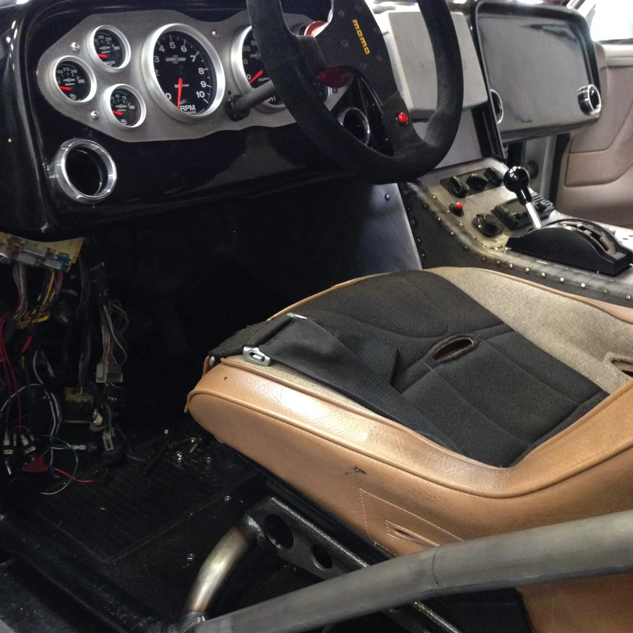 Richer Racing Explorer Baja Oj Bronco Prerunner build with Richer Racing | race-deZert