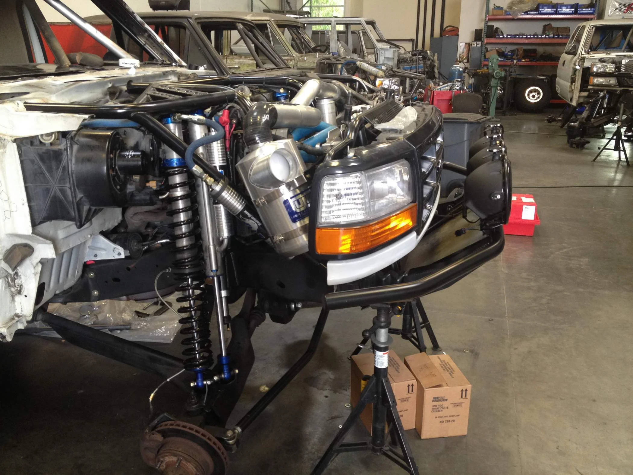 Richer Racing Explorer Baja Oj Bronco Prerunner build with Richer Racing | race-deZert