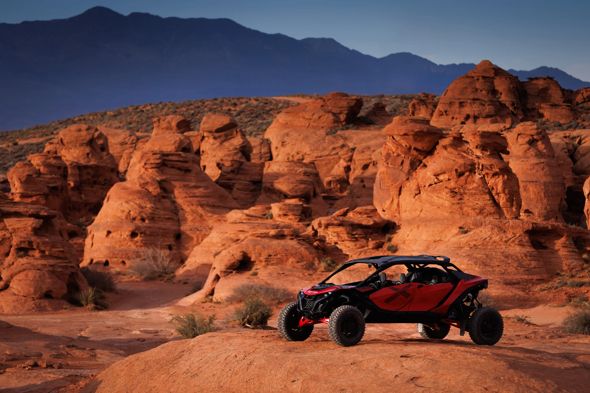 Mav R Sport News - 2025 Can-Am Mav R MAX First Hand Review | race-deZert