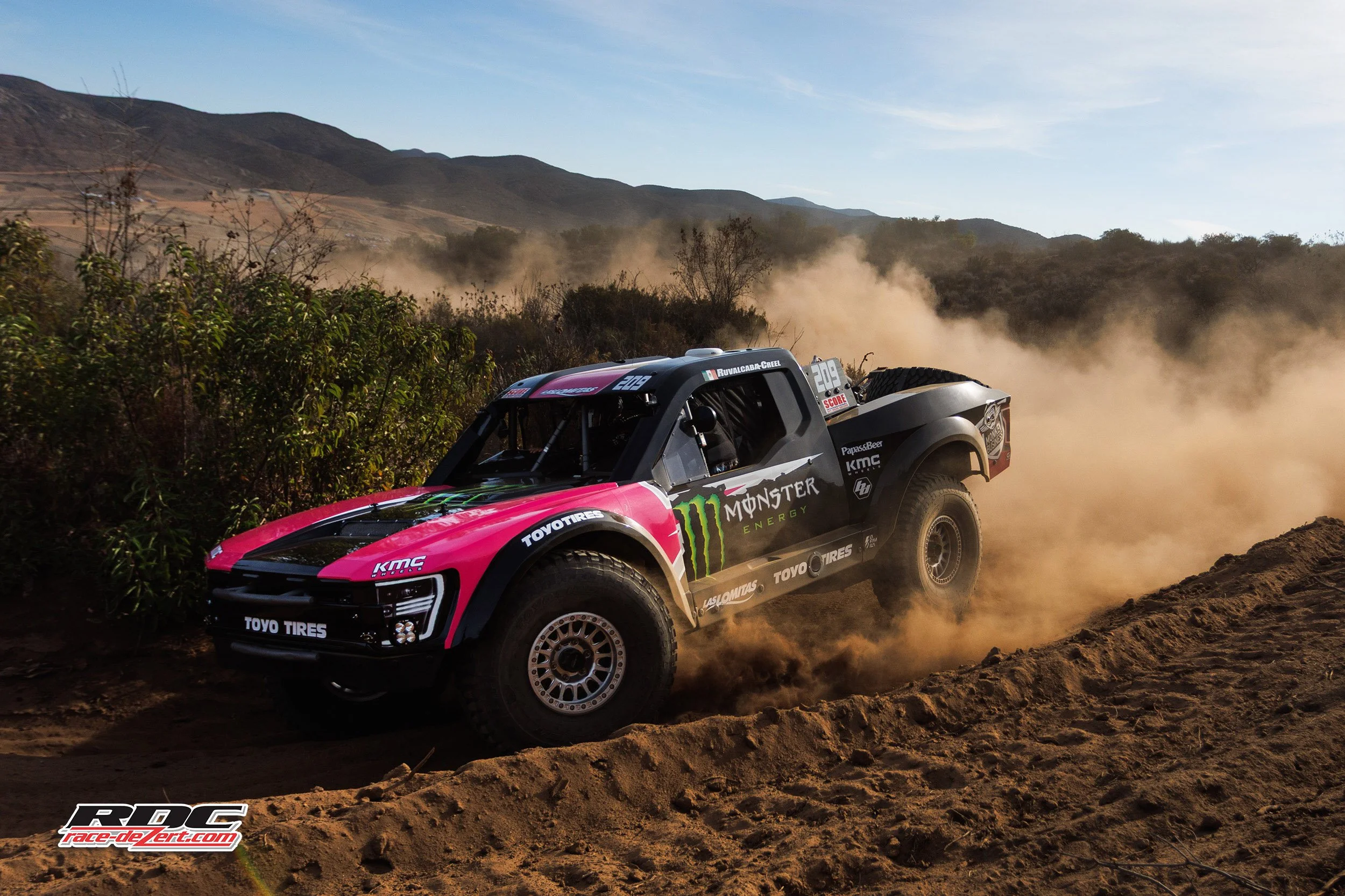 News - 2025 SCORE Baja 1000 Qualifying Photos & Results | race-deZert