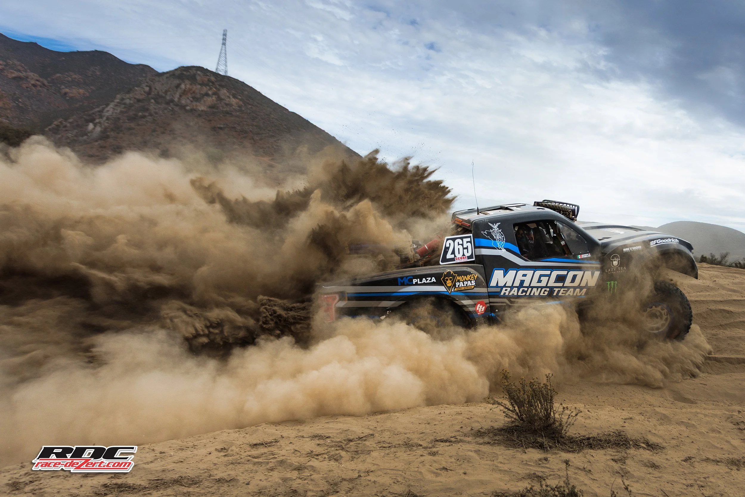 News - 2025 SCORE Baja 1000 Race Photos & Results | race-deZert