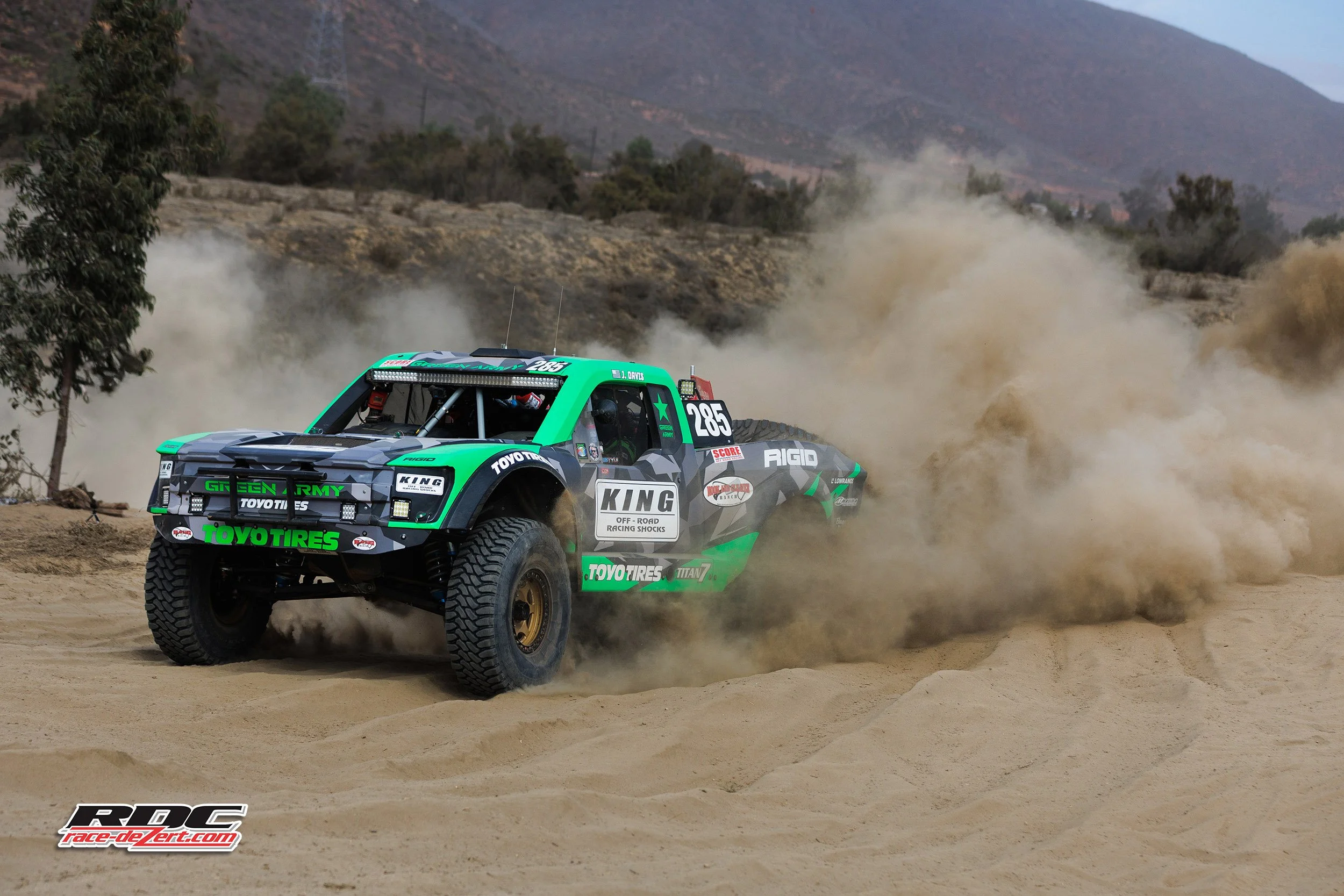 News - 2025 SCORE Baja 1000 Race Photos & Results | race-deZert