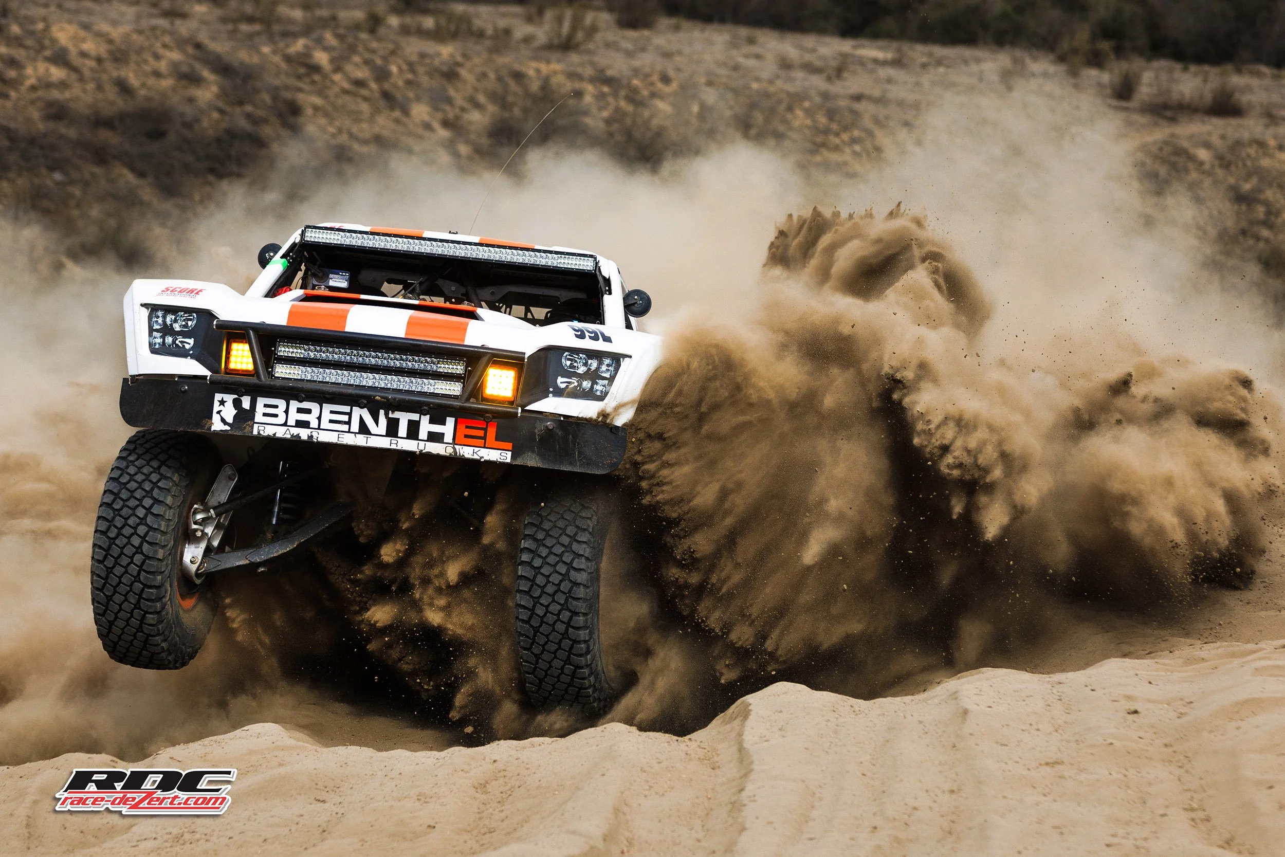 News - 2025 SCORE Baja 1000 Race Photos & Results | race-deZert