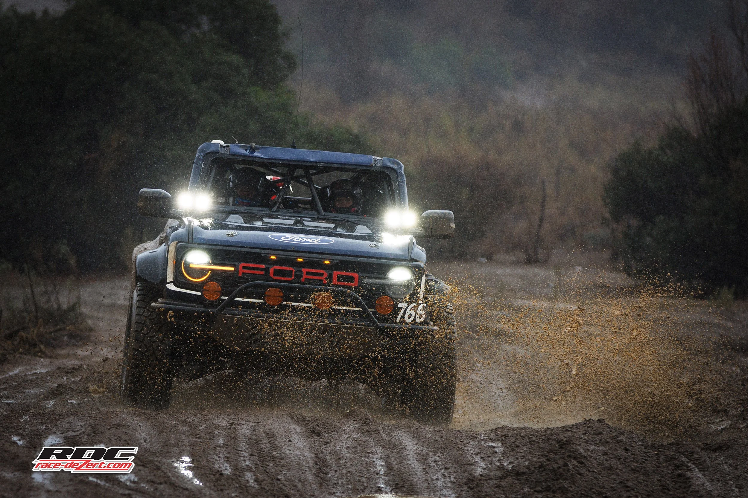 Baja Racing Annimation News - 2025 SCORE Baja 1000 Race Photos & Results | race-deZert